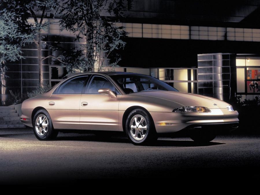  Oldsmobile Aurora 1995 года  (фото 5 из 12)